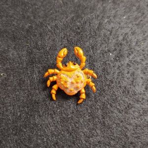 😄 3 for _13 Crab lapel pin